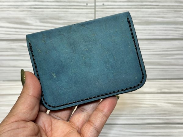 LEATHER MINIMALIST BIFOLD WALLETS - Image 2