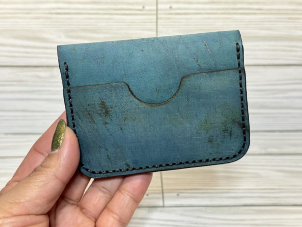 LEATHER MINIMALIST BIFOLD WALLETS - Image 3